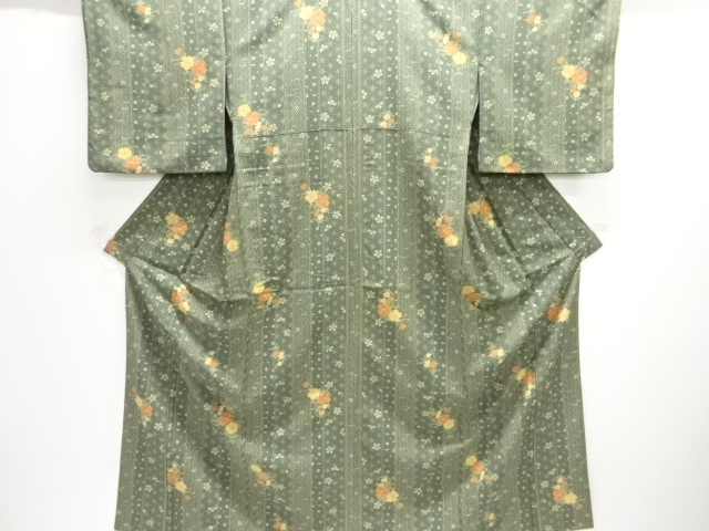 JAPANESE KIMONO / KOMON / FLOWERS & CLASSICAL PATTERN